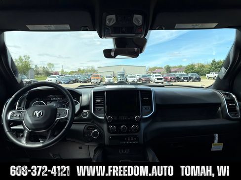 New 2026 RAM 1500 Express AWD/4WD image 12