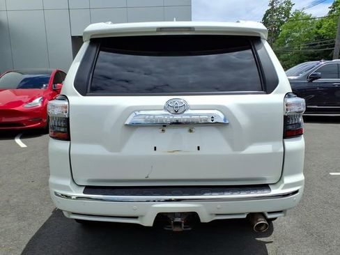 Used 2017 Toyota 4Runner Limited AWD/4WD image 5