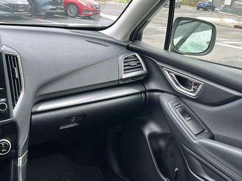 Used 2023 Subaru Forester Premium image 26