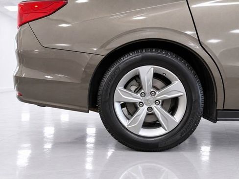 Used 2018 Honda Odyssey EX-L image 5