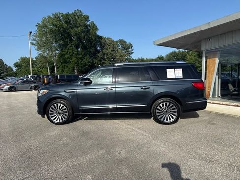 Used 2021 Lincoln Navigator L Reserve w/ Luxury Package AWD/4WD image 1