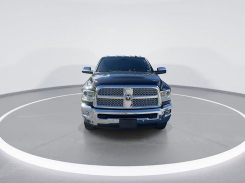 Used 2018 RAM 2500 Laramie w/ Snow Chief Group image 4