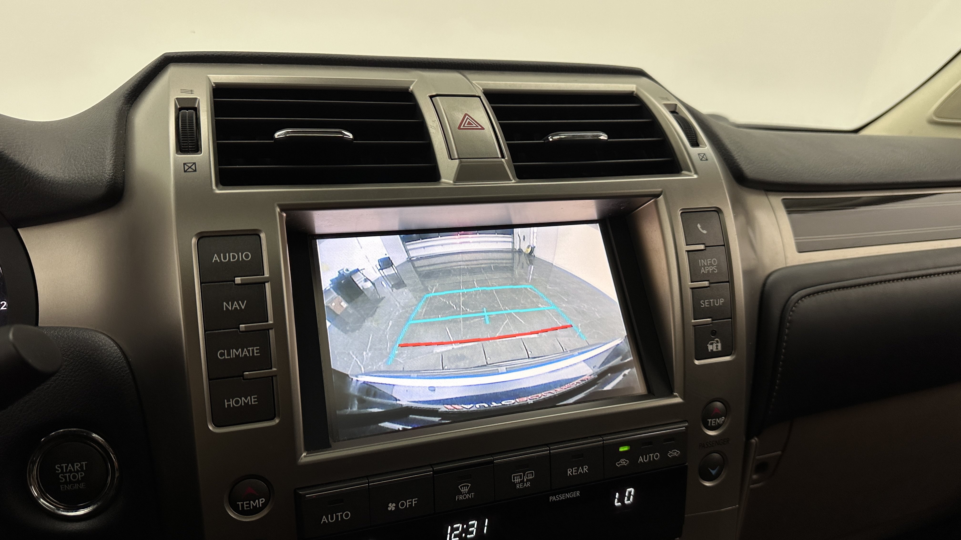 Used 2021 Lexus GX 460 Premium w/ Premium Package AWD/4WD image 19
