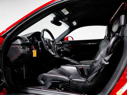 Used 2016 Porsche Cayman GT4 RWD image 18