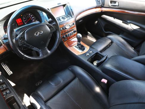 Used 2009 INFINITI G37 Journey w/ Premium Pkg image 4