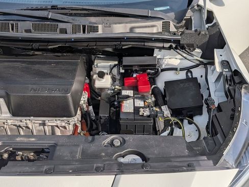 Used 2022 Nissan Leaf S Plus image 22