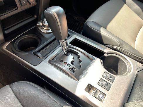 Used 2024 Toyota 4Runner SR5 Premium AWD/4WD image 17