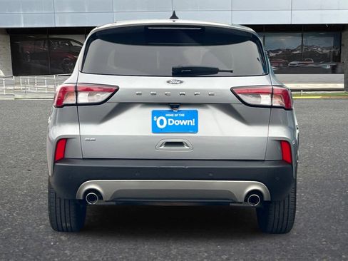 Used 2022 Ford Escape SE image 7