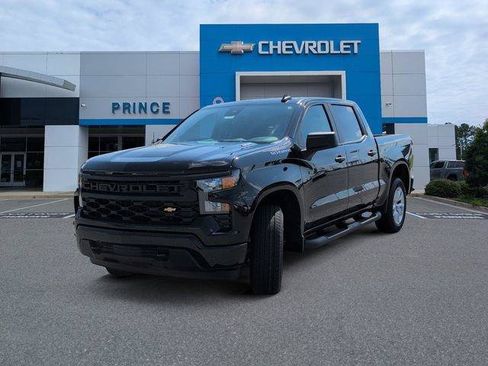 New 2026 Chevrolet Silverado 1500 Custom RWD image 13