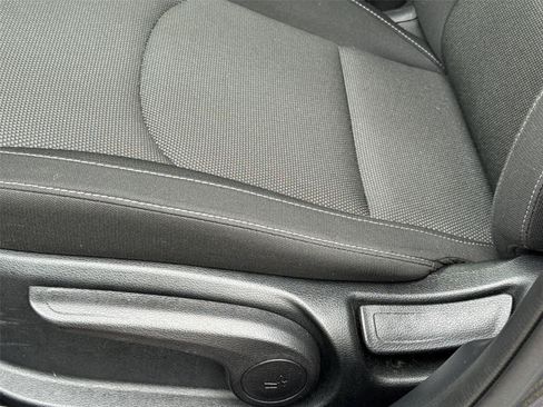 Used 2023 Kia Forte LXS w/ LXS Technology Package FWD image 13