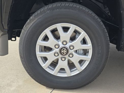 New 2026 Toyota Tacoma SR5 image 10
