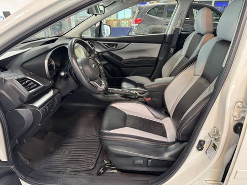 Used 2021 Subaru Crosstrek 2.5i Limited w/ Moonroof Package 1 AWD/4WD image 3
