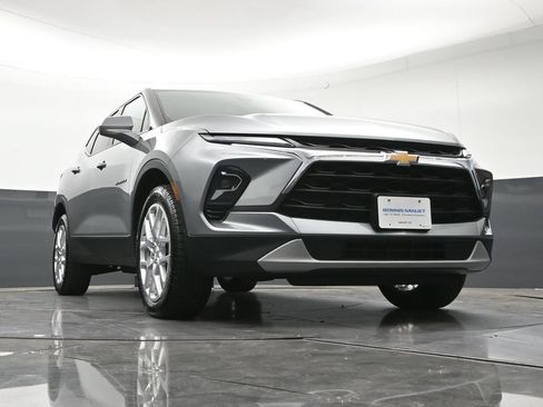 Certified 2023 Chevrolet Blazer LT AWD/4WD image 30