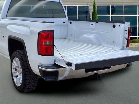 Used 2014 GMC Sierra 1500 SLE w/ Texas SLE Value Package image 25