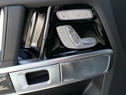 Used 2022 Mercedes-Benz G 550 image 12