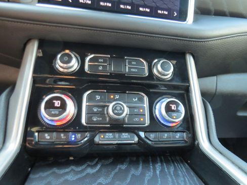Used 2023 GMC Yukon XL Denali w/ Max Trailering Package AWD/4WD image 22