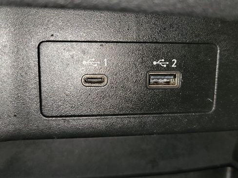 Used 2022 Nissan Rogue SV FWD image 24