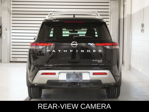 Used 2024 Nissan Pathfinder Platinum w/ Cargo Package AWD/4WD image 5