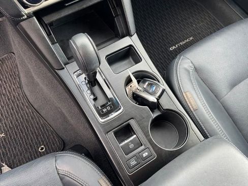 Used 2018 Subaru Outback 2.5i Limited image 26