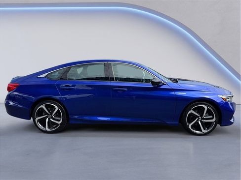 Used 2022 Honda Accord Sport image 7
