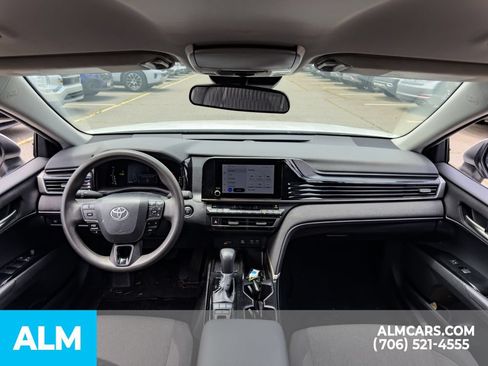 Used 2025 Toyota Camry LE FWD image 20