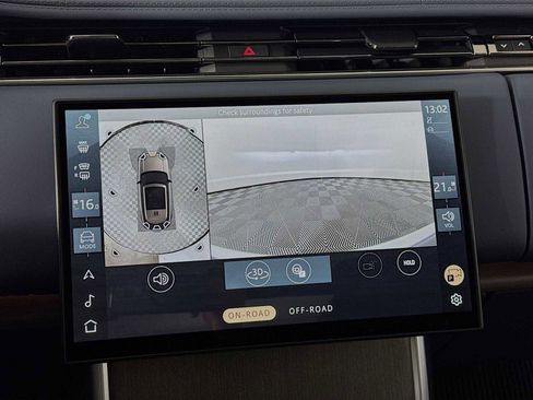 New 2025 Land Rover Range Rover SV image 16