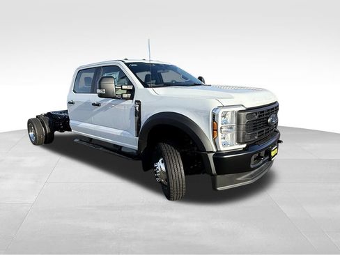 New 2025 Ford F550 4x4 Crew Cab Super Duty image 5