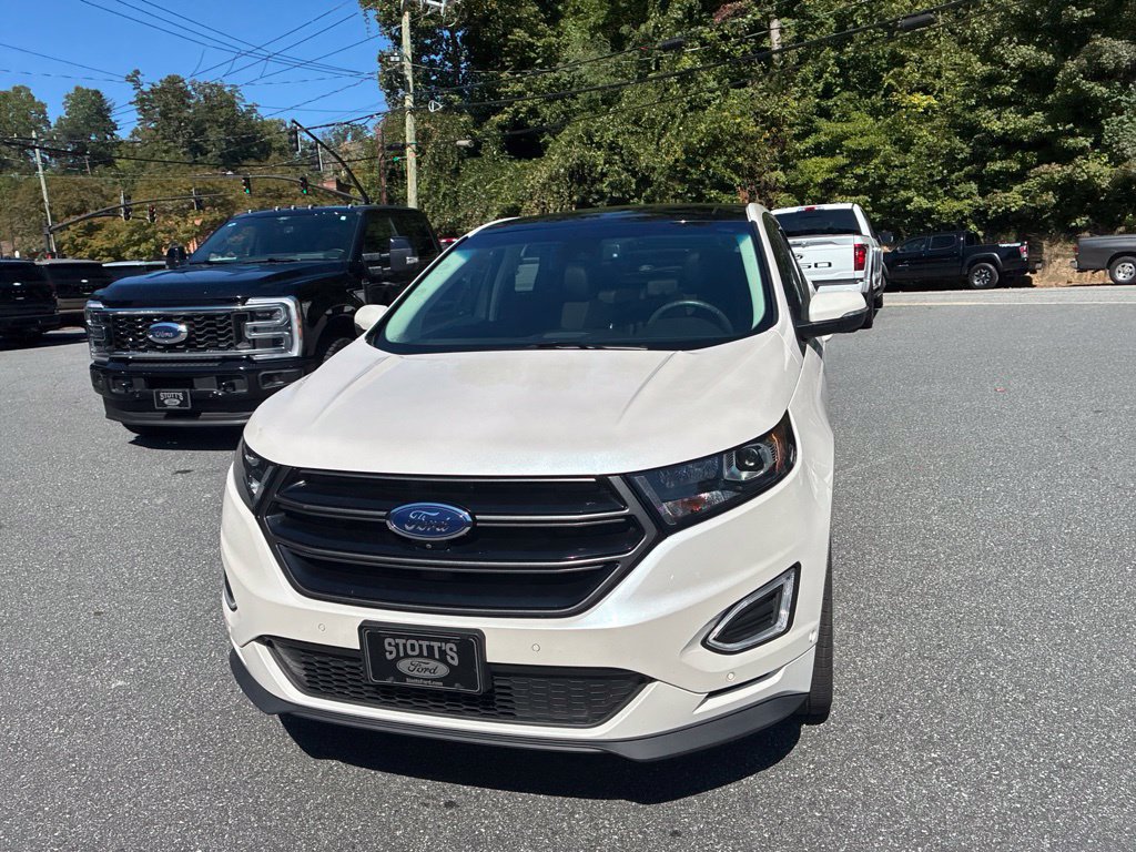 Used 2018 Ford Edge Sport w/ Equipment Group 401A AWD/4WD image 5