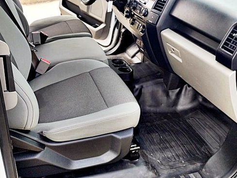 Used 2017 Ford F150 XL w/ Equipment Group 101A Mid image 17