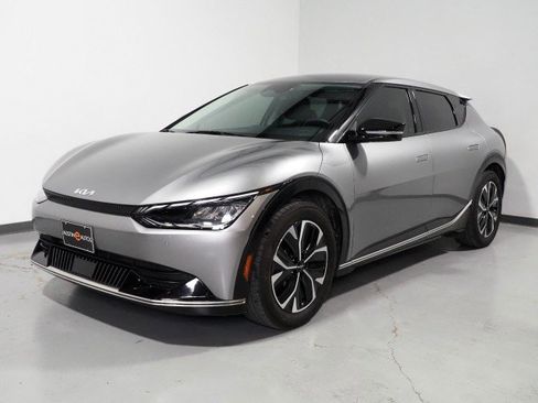 Used 2023 Kia EV6 Wind RWD image 9