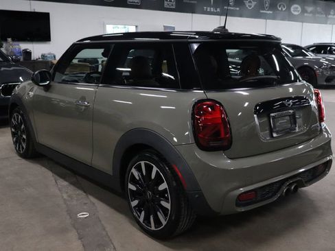 Used 2019 MINI Cooper S image 3