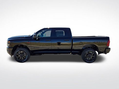 New 2026 RAM 2500 Big Horn AWD/4WD image 6