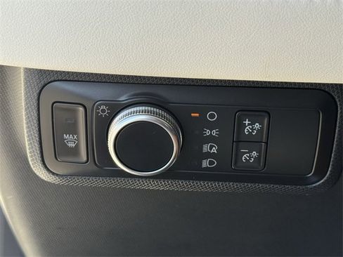 Used 2021 Ford Mustang Mach-E Premium image 22