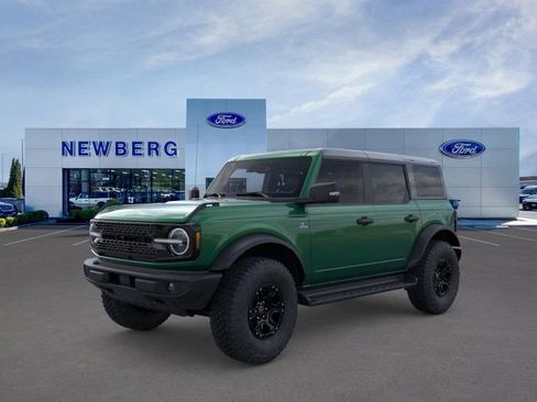 New 2025 Ford Bronco Outer Banks w/ Sasquatch Package image 3