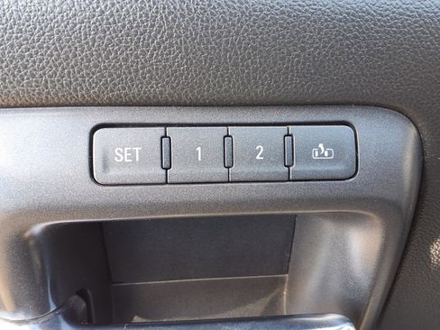 Used 2018 GMC Sierra 1500 SLT w/ SLT Premium Package image 21