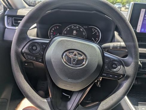 Certified 2025 Toyota RAV4 LE AWD/4WD image 21