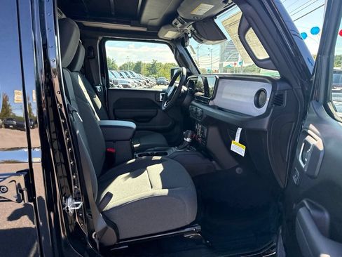 New 2026 Jeep Wrangler Unlimited Sport AWD/4WD image 24