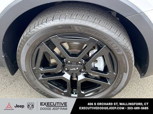 Used 2024 Kia Telluride SX X-Line AWD/4WD image 7