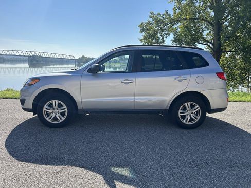 Used 2010 Hyundai Santa Fe GLS AWD/4WD image 2