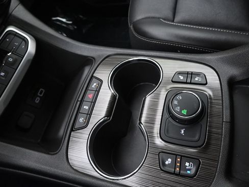 Used 2023 GMC Acadia SLT w/ Elevation Edition AWD/4WD image 34