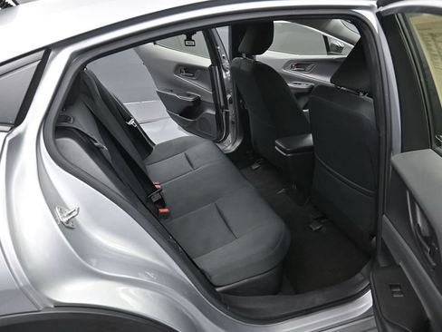 Certified 2024 Toyota Prius LE FWD image 28