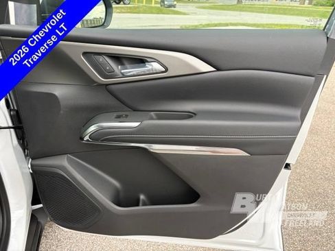 New 2026 Chevrolet Traverse LT w/ Midnight/Sport Edition AWD/4WD image 27