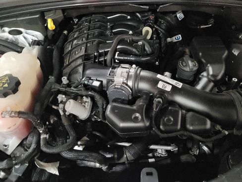 Used 2023 Jeep Grand Cherokee Altitude image 30