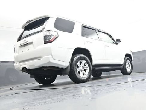 Used 2016 Toyota 4Runner SR5 Premium AWD/4WD image 32