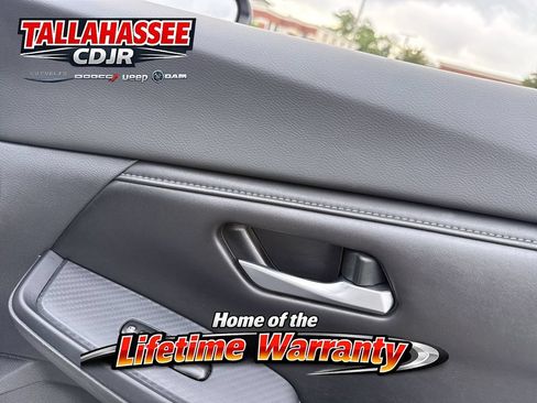 Used 2022 Nissan Sentra SV FWD image 25