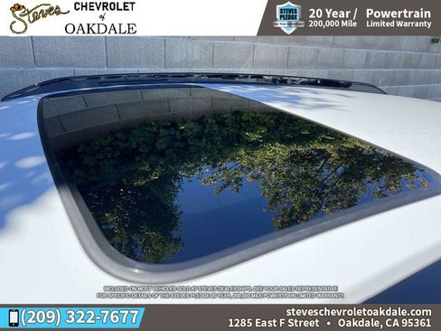 Certified 2026 Chevrolet Trax RS w/ Sunroof Package FWD image 22