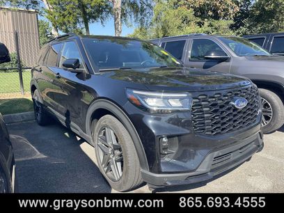 Used 2025 Ford Explorer ST