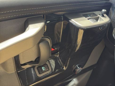 New 2025 GMC Savana 2500 image 7