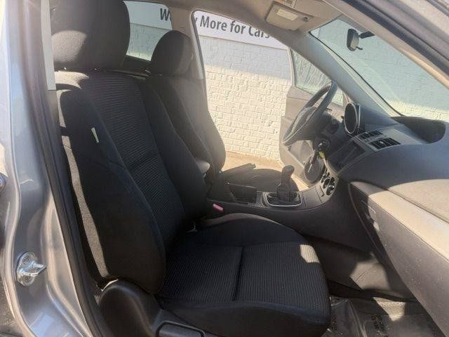 Used 2013 MAZDA MAZDA3 i Sport FWD image 10