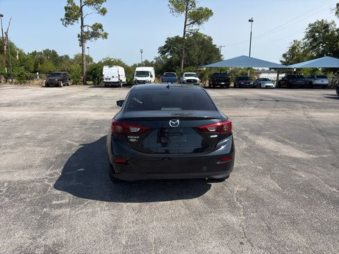 Used 2018 MAZDA MAZDA3 Grand Touring FWD image 7